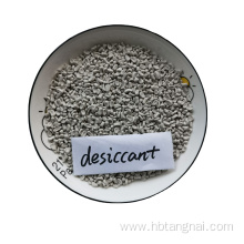Small dosage disiccant masterbatch for PP PE